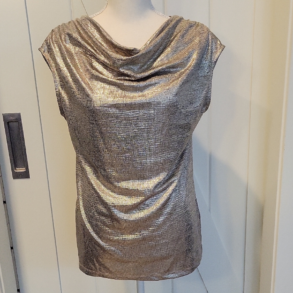 Metallic Gold Women's Boat Neck Sleeveless Top Maison d' Amelie Paris
